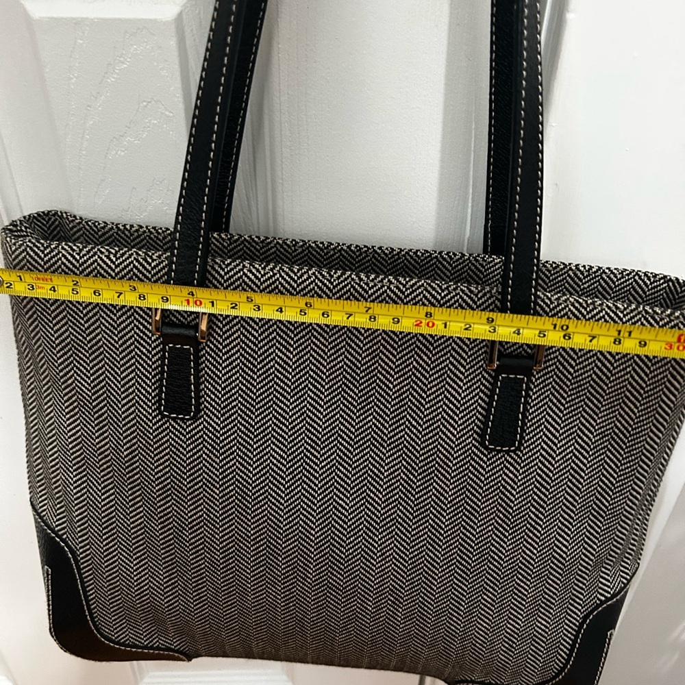 Vintage Lauren Ralph Lauren Black and Cream /white Patterned Tote - Picture 6 of 8